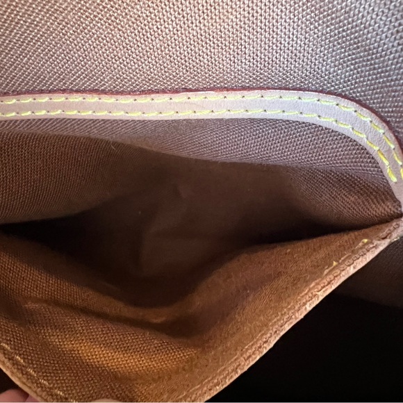 Authentic LOUIS VUITTON Monogram Montsouris Backpack - Picture 9 of 14